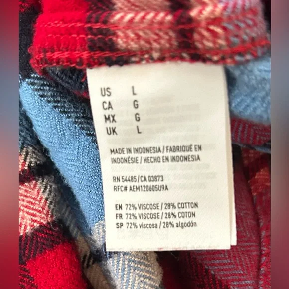 American Eagle Outfitters “Ahhh-Mazingly Soft” Oversized Plaid Flannel Shirt - Picture 14 of 14